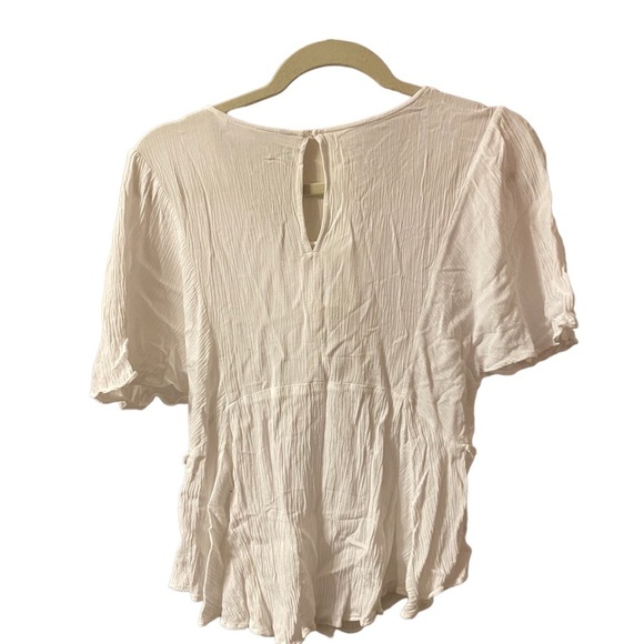 ZARA WHITE FLUTTER SLEEVE LACE UP TOP - Picture 3 of 7